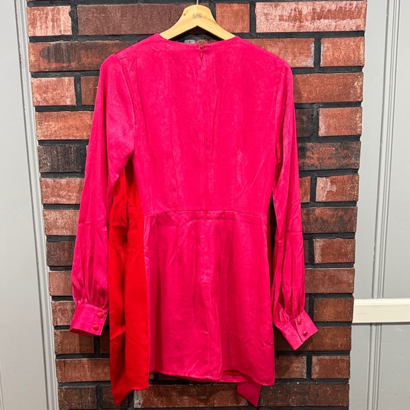 House of Harlow 1960 x REVOLVE Lotta Dress in Fuchsia - Picture 3 of 14